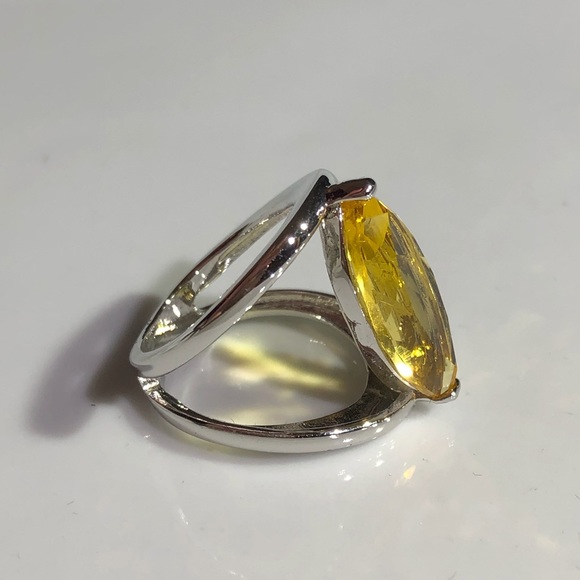 Swarovski Crystal Marquise Champagne Silver Ring! - Picture 6 of 15